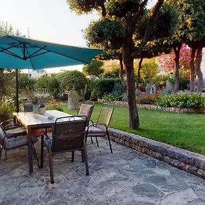 apartment-villa-mirella.hotelinzadar.com/