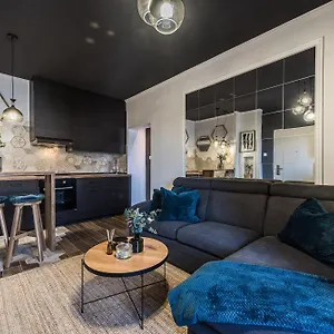  Apartment Marant - Free Private Parking Kroatien