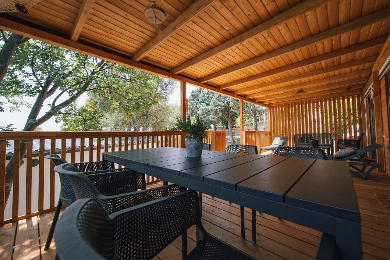 Mobile Homes Selce - Lighthouse Holiday home
